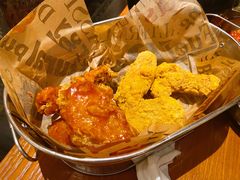 炸鸡双拼-春熙台韩国料理·章鱼肥牛(西丽店)