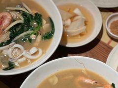 -荣家黄鱼面(前滩太古里店)