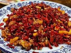 -黄桷树曹家私房菜(江与城店)