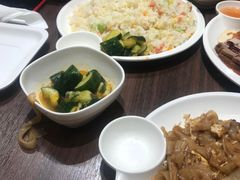 -大食代美食广场(上海中心店)