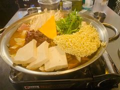 部队火锅-富乐满韩国正宗炸鸡韩国料理(虹泉路店)