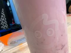 草莓酸奶-CoCo都可(北美店)