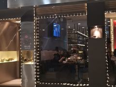 门面-大头虾越式风味餐厅(光明广场店)