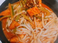 招牌鸡肉炒米粉-米兜兜米粉·新疆料理(川大店)
