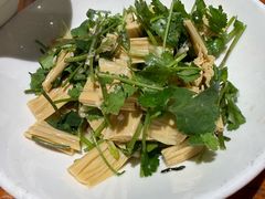 -再回首泡椒牛蛙(骆驼店)