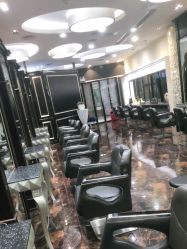 -八佰伴8008星级形象店