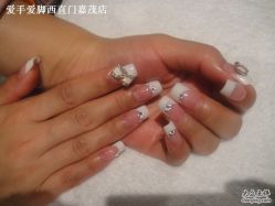 爱手爱脚新娘甲-摩睫+皮肤管理·科学美容中心