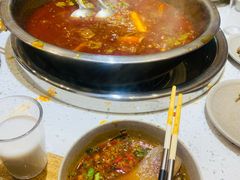 -肖肖酸萝卜鱼火锅(总店)