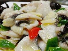 微山湖黑鱼-微山湖湖畔好客居鱼馆渔家菜(微山湖风景区店)