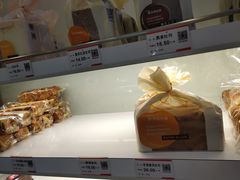 -静安面包房(凌云路店)