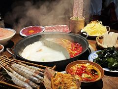 -萍姐火锅·公路夜市(武汉首店)