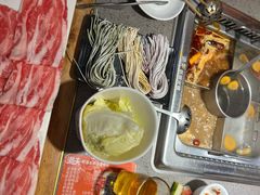 -渝夫虾滑火锅(解放路旗舰店)
