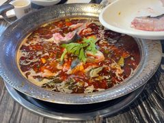 -老船舫·现做活鲜鱼馆(东郊记忆店)