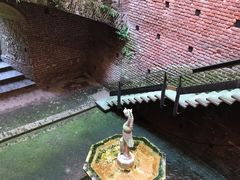 -斯福尔扎古堡