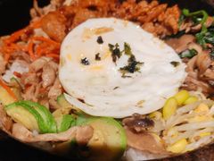 辣白菜五花肉石锅拌饭-七八冷面·延边朝鲜族美食(圣熙八号店)