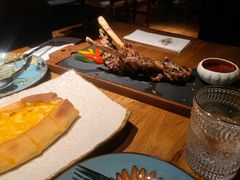 烤小羊排配法式酱汁-格鲁·秀色Georgia’s Feast