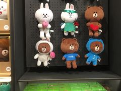-LINE FRIENDS Garosu-gil Flagship Store
