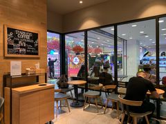 用餐区-星巴克(广州光明广场店)