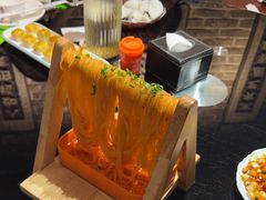 -东口码头·烧鸽子·鱼头泡饼·地方菜(金鹰悦城店)