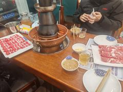 -楼外楼大刀肉传统火锅居(博学路店)