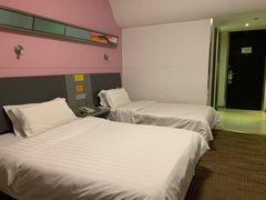 -莫泰酒店(厦门万象城火车站地铁站店)