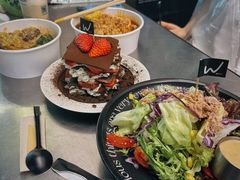 -W COLLECTIVE  DESSERT SHOP