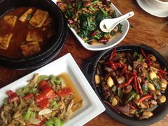 -乡村小榭饭店