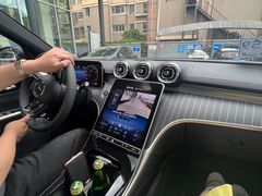 -上海星瀚奔驰4S店(红柳路店)