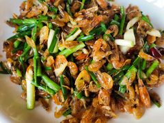 -临江餐馆二楼美食部落