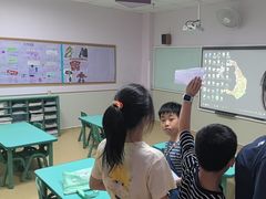 -瑞思英语·少儿英语启蒙(和平·国际商场示范校区)