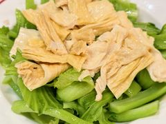 -明本湛江鸡•海鲜小厨(陈家祠店)