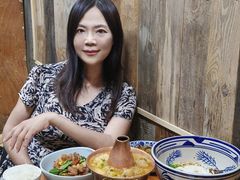 -蜗牛小馆醉乡民谣云南菜(惠新西里店)