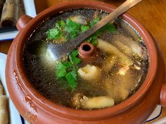 野生菌汽锅鸡-小厨子私房菜·云南美食店