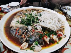 岳记剁椒鱼头-新岳记煎饺