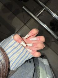 -尤米一站式美甲美睫