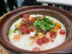 招牌腊味煲仔饭-百年果林椰子鸡(益田假日里店)