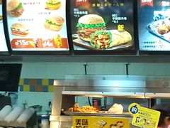 -肯德基(盘龙奥莱店)