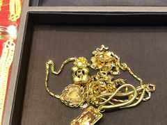 -恒一珠宝·回收黄金钻石奢侈品(灵岩南路店)