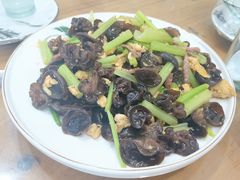 苜蓿牛肉-许家炒鸡店(清真寺街店)