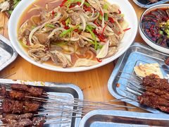 -老兰家传统烧烤炒菜泡馍(小南门店)