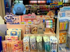 -新华书店(泉城路店)