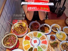 -怪噜范·老贵阳街头名小吃(汇金星力城店)