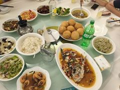 -金牛山大酒店(南北湖风景区店)