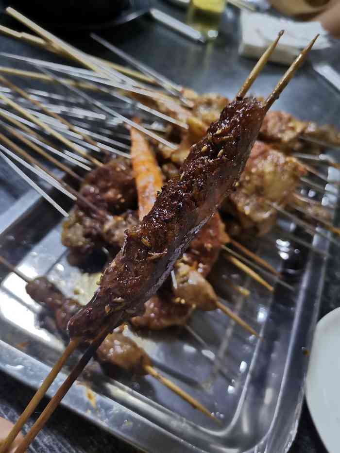 顺鑫烧烤涮-"[薄荷]环境:家附近的美味,基本每周都来.