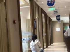 -柏乐口腔医院·舒适化无痛种植牙中心(东盟商务区院)