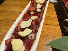 -炼火烤肉店