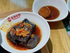 老长沙臭豆腐-呷佬·长沙手工米粉(金沙江路店)