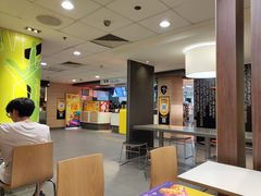 大堂-麦当劳(洪山商场店)