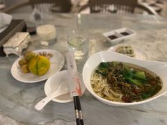 -浅深(世茂滨江精品店)