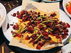 -川流不息·地道川菜·小龙虾(松东路店)